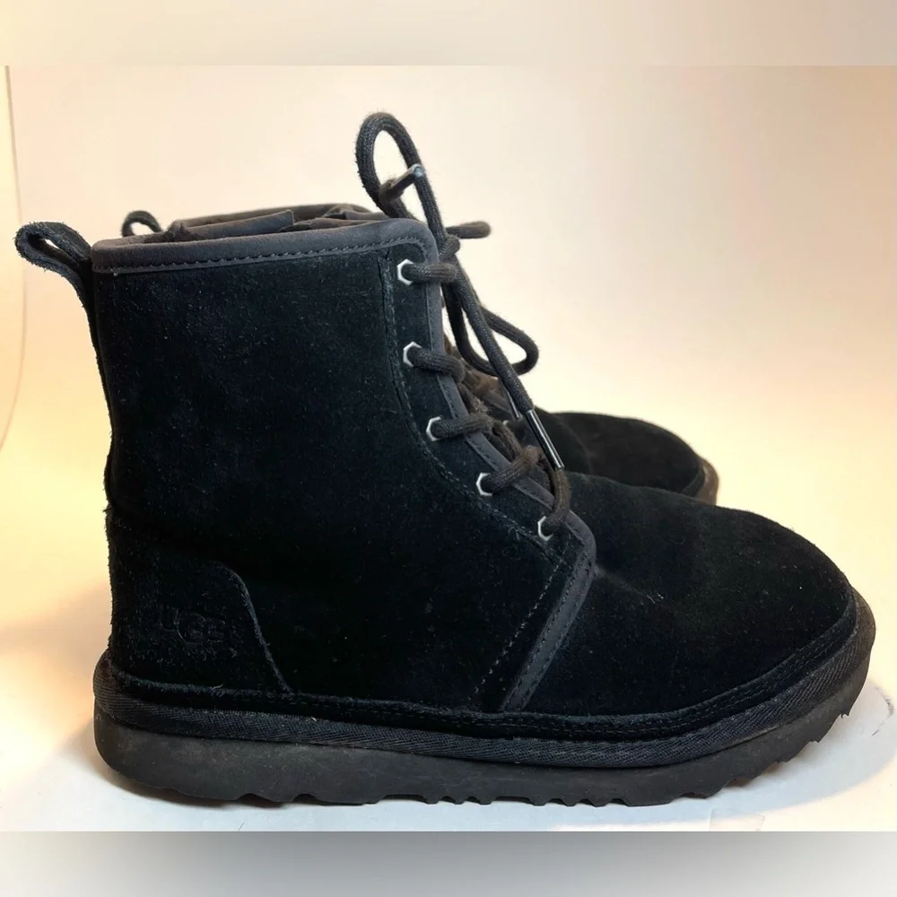 UGG‎ Women’s Neumel High Boots Size 6